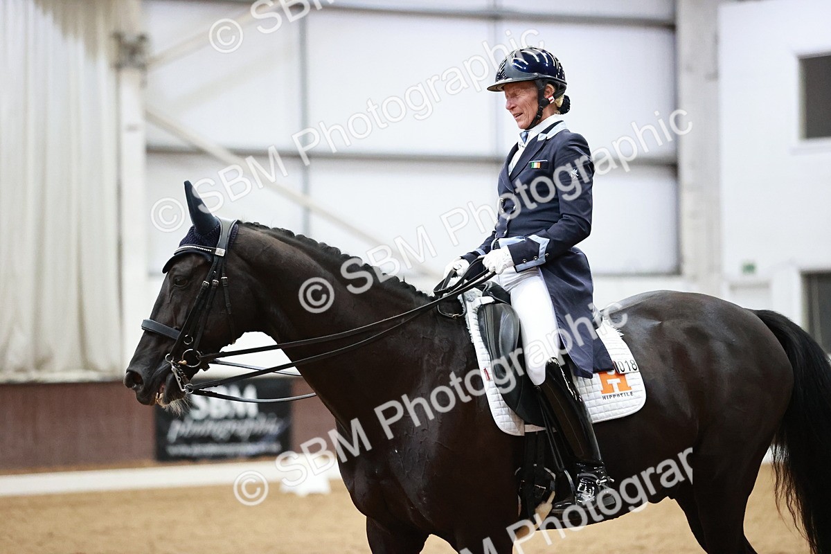 SBM_016712 - Class 5 - FEI INT II - 17.24-18.20