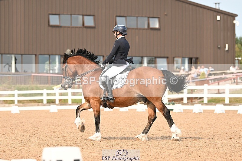 250816-155116-06276 - 030-Jane.HendyCefnbangor.Rob.Roy