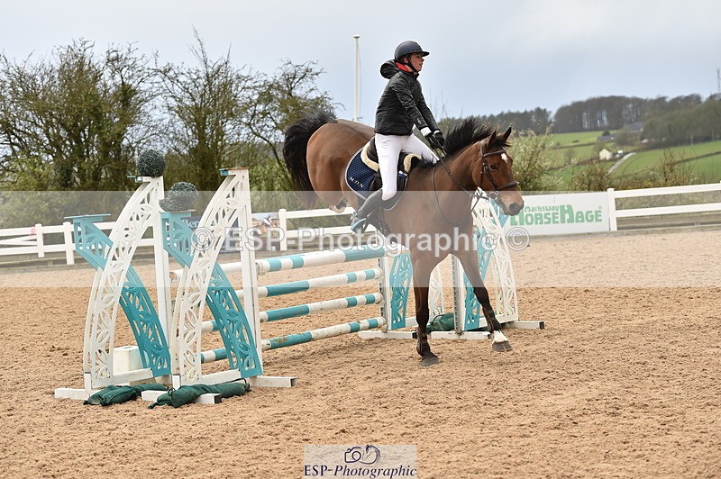 240327A-132506-00553 - Cls 4 Newcomers and 1.10m Open