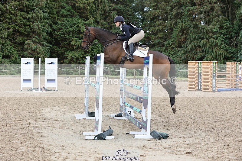 250803A-143114-14724 - O-668-Leia.Massey-SLIPALONGTREVASKIS