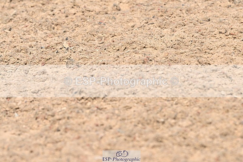 240509A-112108-01130 - Cls 9 Snr 1.20m Open