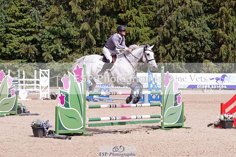 250704A-154808-11795 - Cls 23 Snr Foxhunter