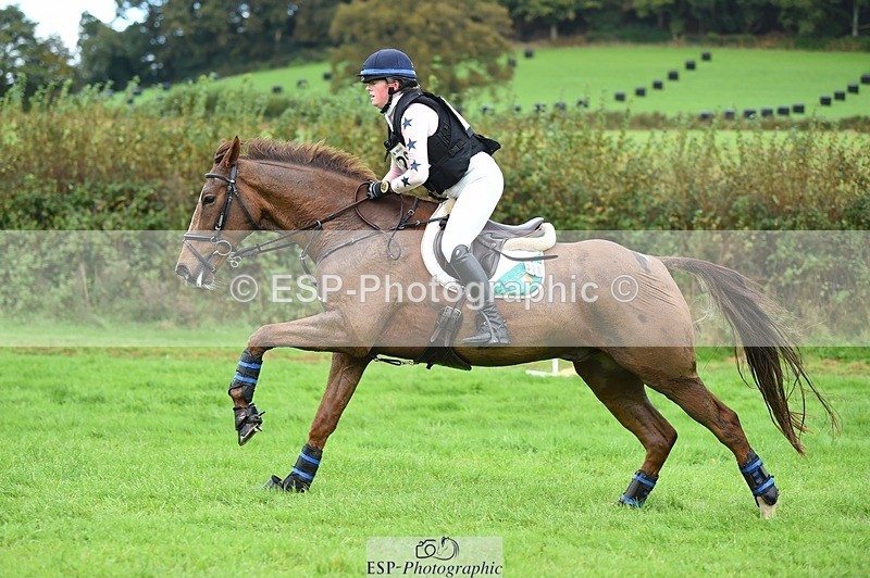 231022-133322-28475 - 328-EROMENOM.JJ-Louise.Kennedy-XC