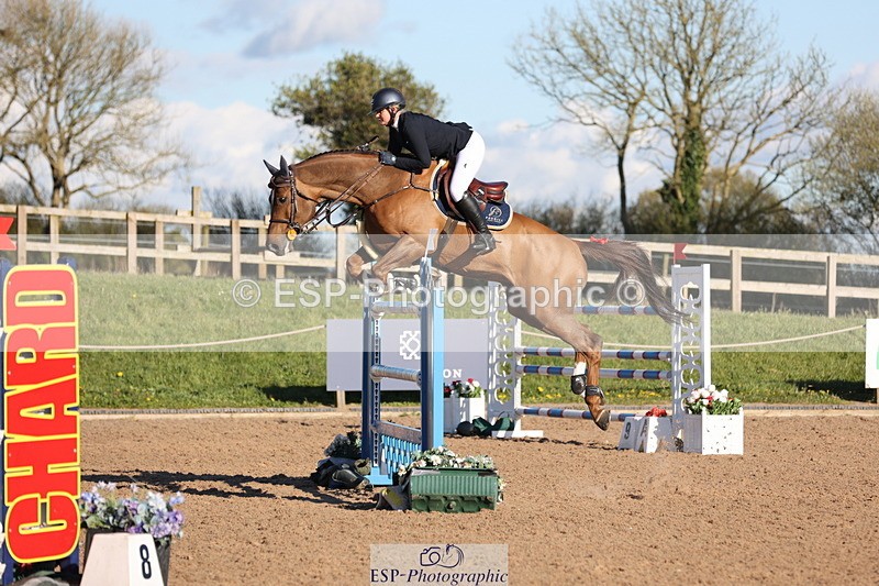 240419A-174146-09931 - Cls 10, 2 Star Big Tour 145cm  Break to End