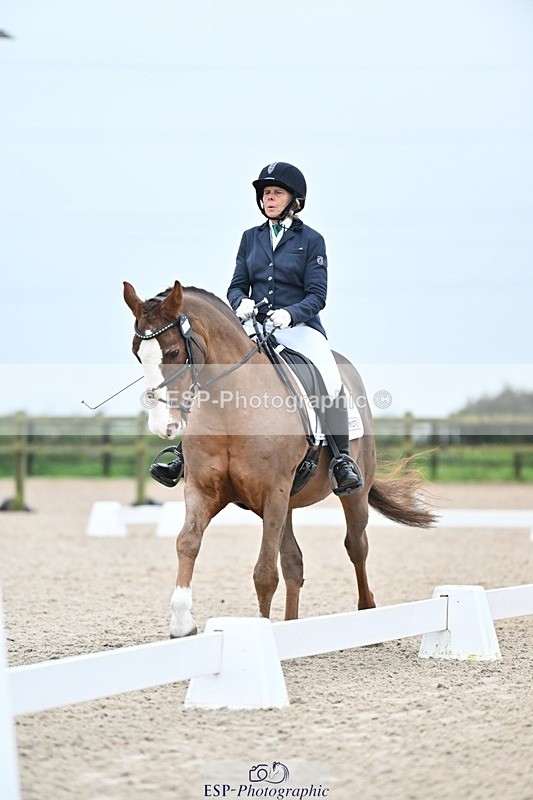 241103-153427-03163 - Novice 1 - 14.44 to 16.08