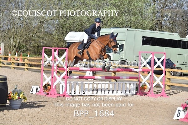 BPP_1684 - CLASS 18 SUN Senior Newcomers/ 1.10m Open