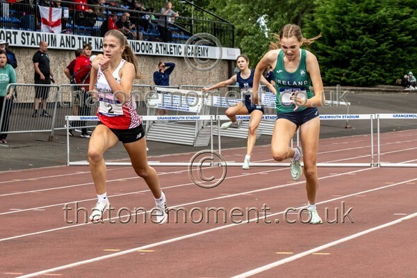 SIAB23-913546 - Track Female Set One