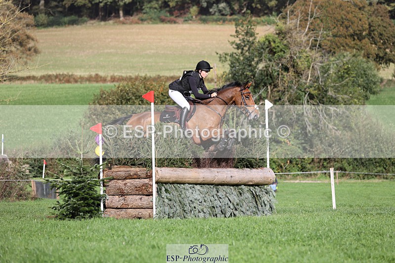 241025-122956-08065 - 102-Holly.Morris-ROYALE.LOUIS