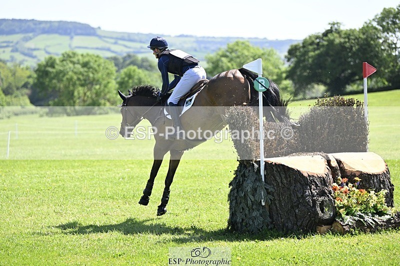 240525-105256-12371 - 320-CARPO_VIVENDI-Jack_Pinkney