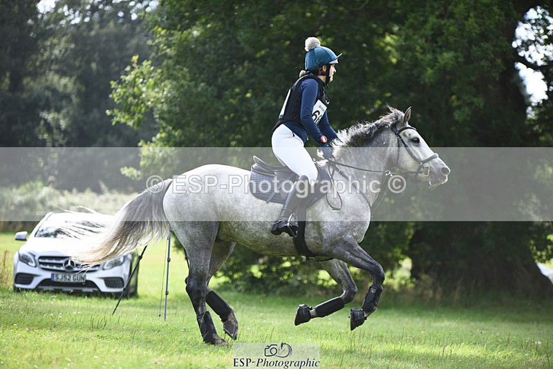 240804-160824-18527 - 662-Phoebe_Annear-THE_RIDGE_CROSS_FESTY