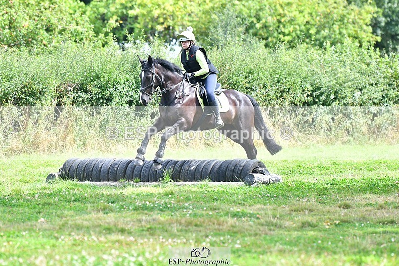 230817-150414-03078 - Abbie's 2nd Group - XC