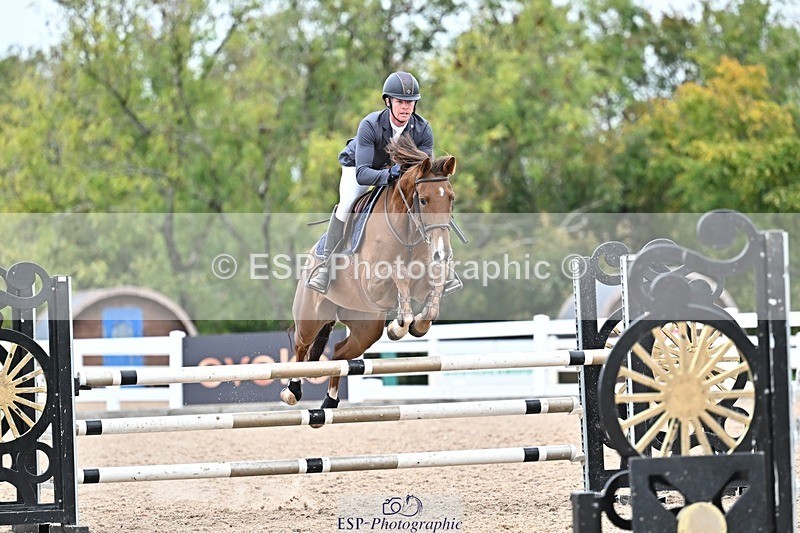 251015-122013-00349 - Cls 3 Snr 1.05m Open