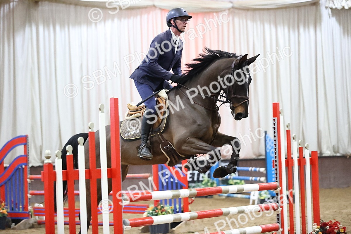SBM_002767 - Class 9 - Senior Discovery - 1.00m