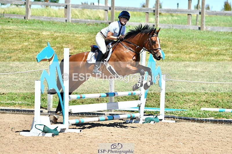 230624A-142054-01916 - Cls 42+43 Club and Schools 70cm