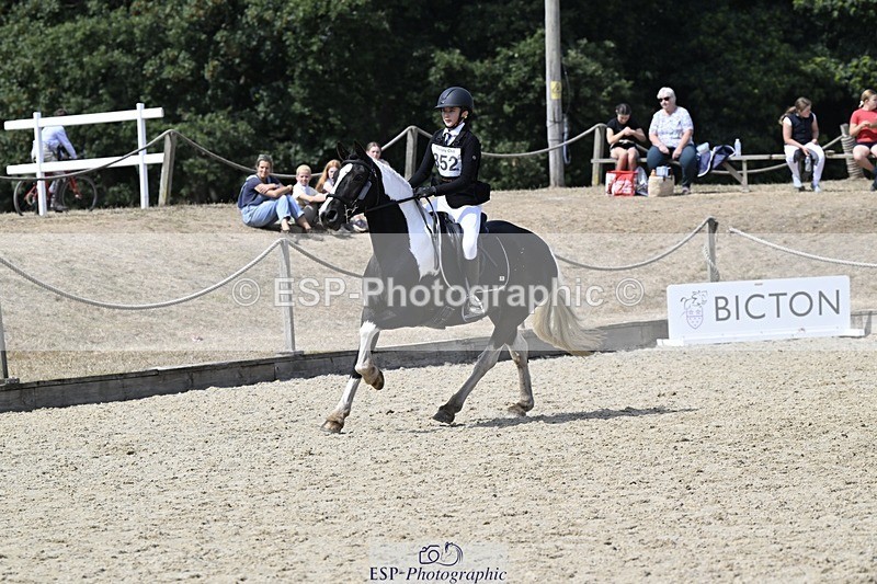 250823A-142413-32476 - WC Round 2 14.00 to 15.00