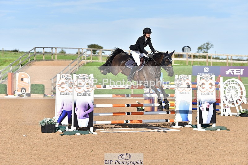 230811A-171836-07145 - Cls 25Nat 1.40m Open