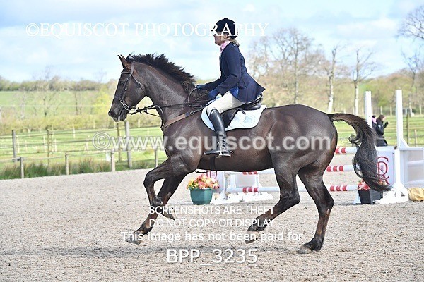 BPP_3235 - CLASS 3 BritiNovice/ 90cm Open