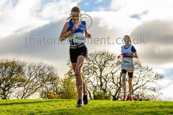 NatRel25-913423 - Young Female Set One