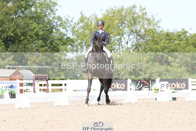 250815-130219-01159 - 017-elaine.scottFlorava