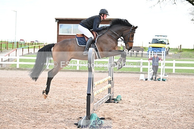 241206-093851-00043 - Cls 2 British Novice and 90cm Open