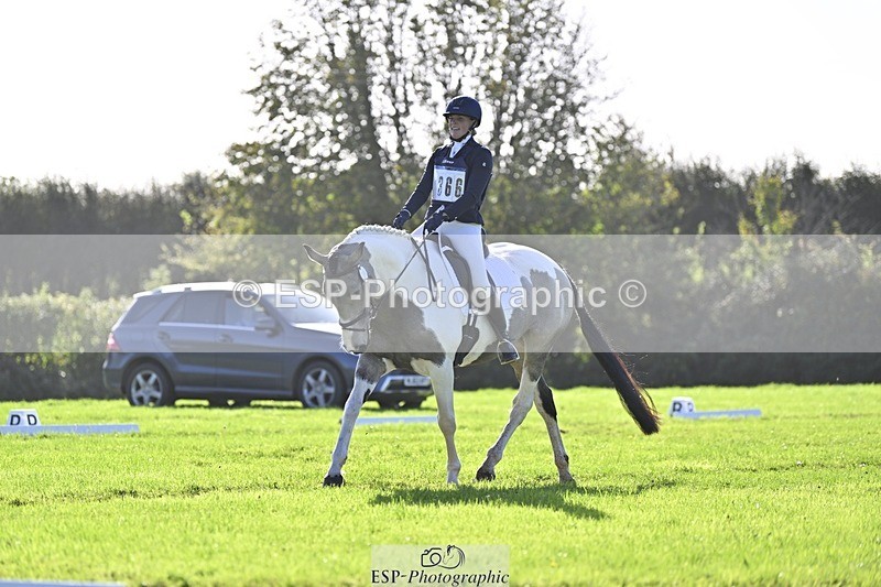 241025-112111-06838 - 366-Chloe.Robinson-BRACKENSPA'S.KEEP.A.SECRET