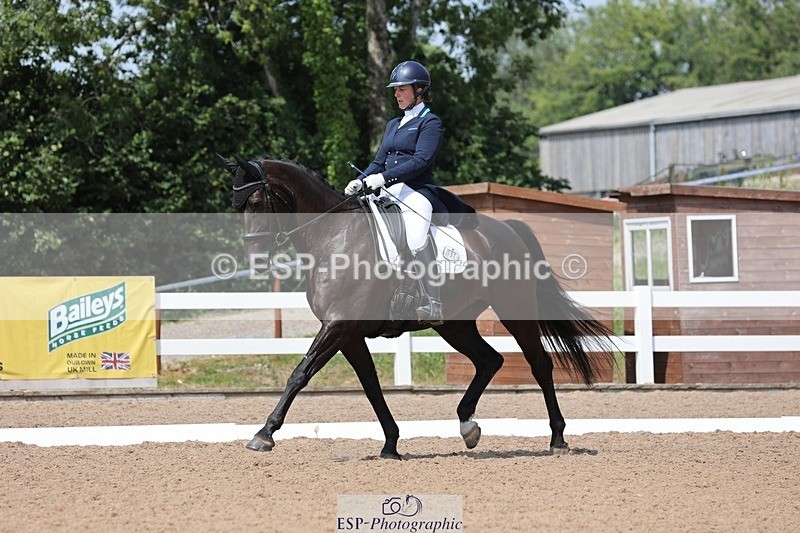 250621-150513-09851 - Cls 40 - FEI Inter I, Start to 15.50