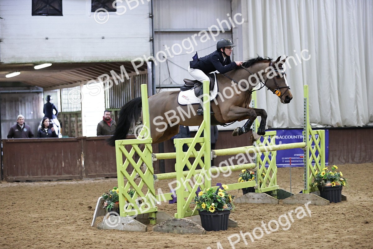 SBM_000908 - Class 3 - Nupafeed Supplements Senior Discovery/ 1m Open