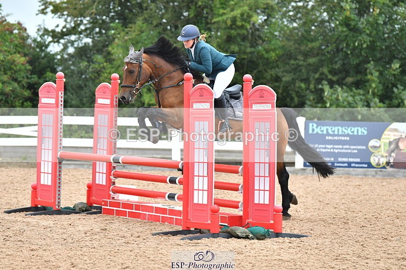 230819A-102718-00256 - Cls 21 Pony Brit Novice & 80cm Open