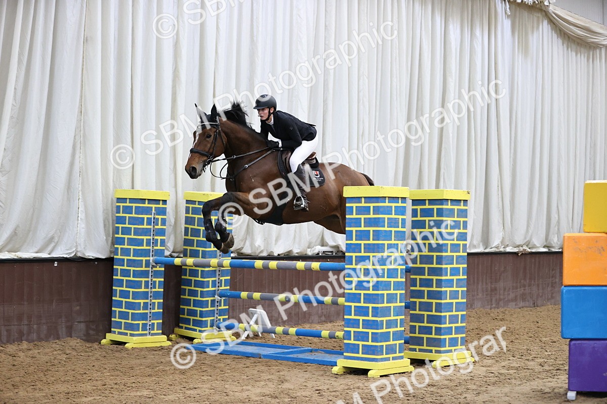 SBM_001720 - Class 4 - Senior Newcomers - 1.10m Open