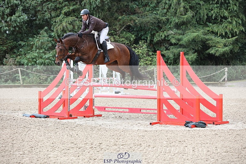 250831A-121238-10130 - Cls 42 Snr 1m Grand Prix