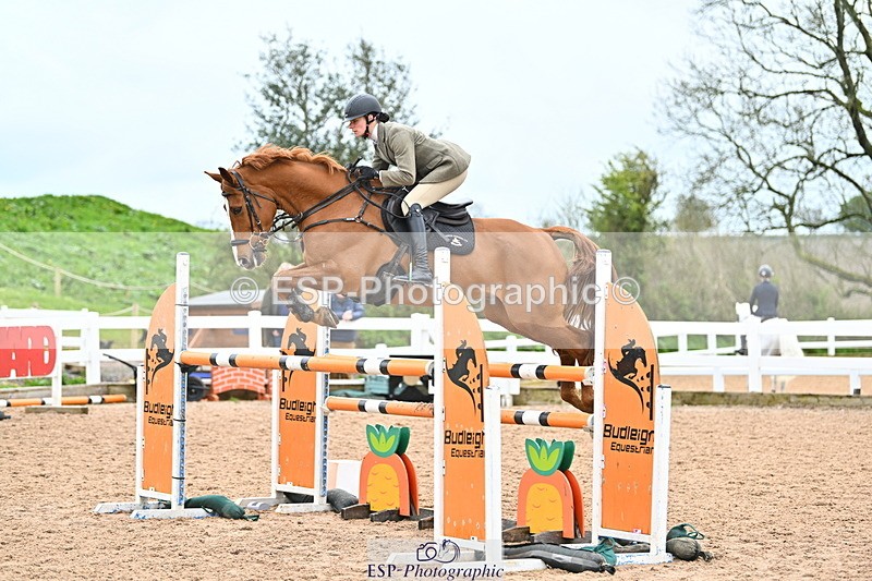 240501A-140409-00945 - Cls 8 Snr Foxhunter and 1.20m Open
