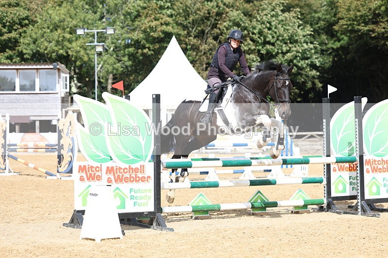 3E7A9712 - Class 10: Senior 95cm open