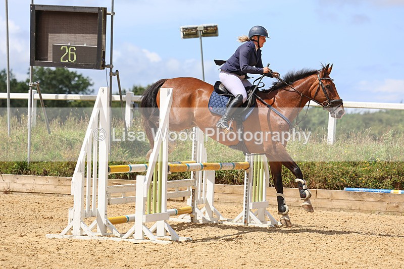 3E7A0454 - Class 9: Senior British Novice/90cm open