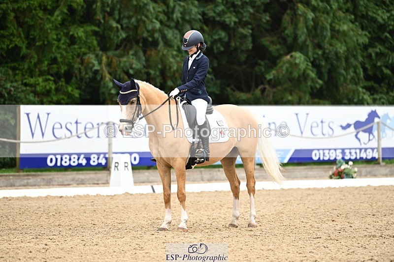 240811-123009-05854 - 301-Sophia.Longworth-Don.Deluxe