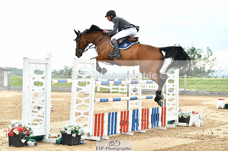 230720A-162832-04268 - Cls 9 2 Star Big 1.40m break to end