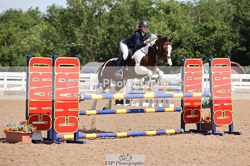 240629A-111822-04484 - Cls 17 Discovery and 90cm Open