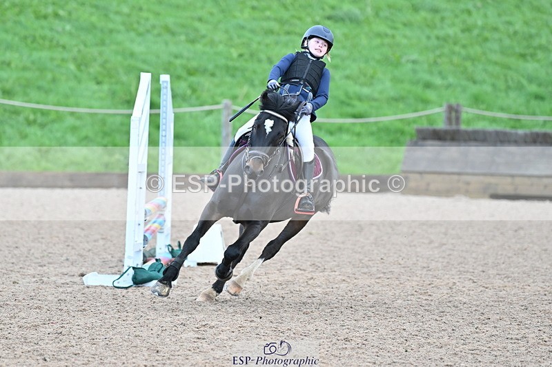 231029A-102344-02717 - 70cm Club and Schools