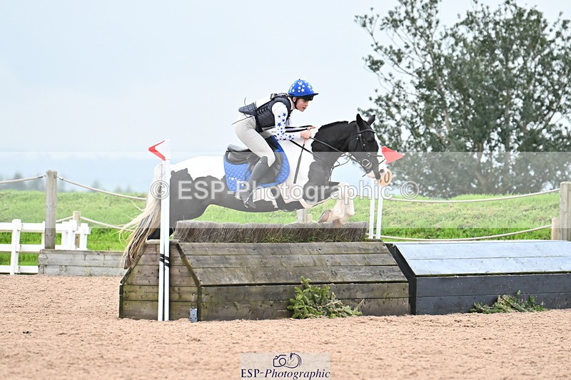 241110A-143447-01336 - 90cm 14.00 to End