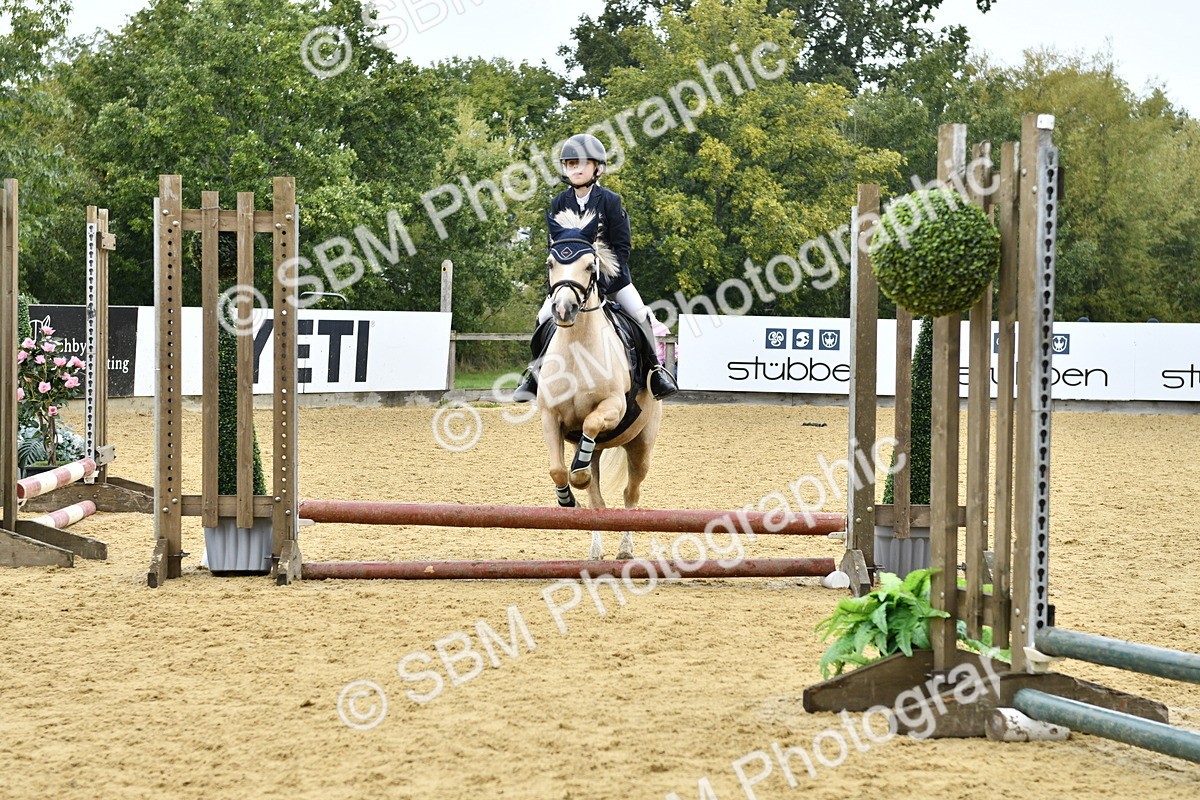 SBM_57291 - J61 - Mini Clear Round 30cm & 40cm