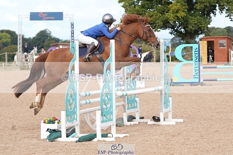 250921-101716-02153 - Cls 4 Pony British Novice and 80cm