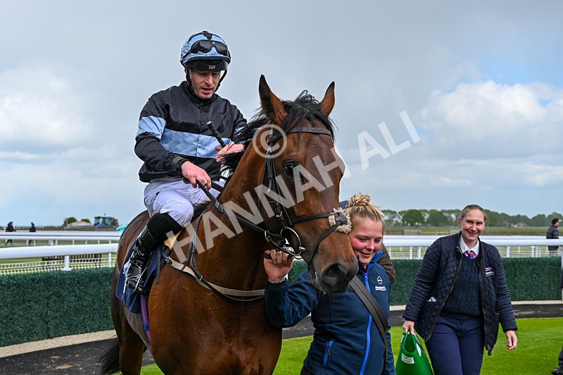 120526-Race 2-Ronson-7608 - Race 2 3.00pm Ire-Incentive, It Pays To Buy Irish