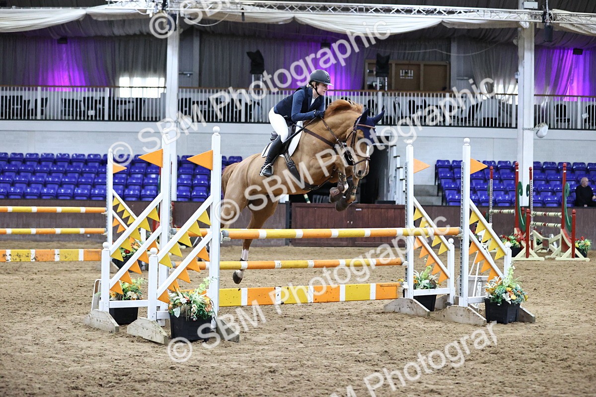 SBM_001942 - Class 4 - Senior Newcomers - 1.10m Open