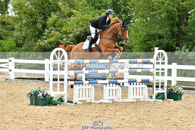 230721A-143247-06960 - Cls 22, 1 Star Gold 1.30m