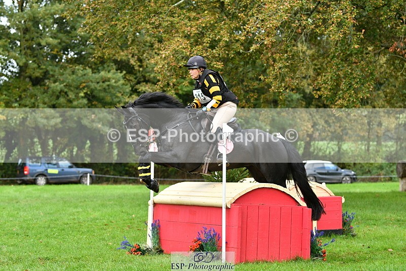 251025A-093410-15377 - D-315-Georgina.Marks
