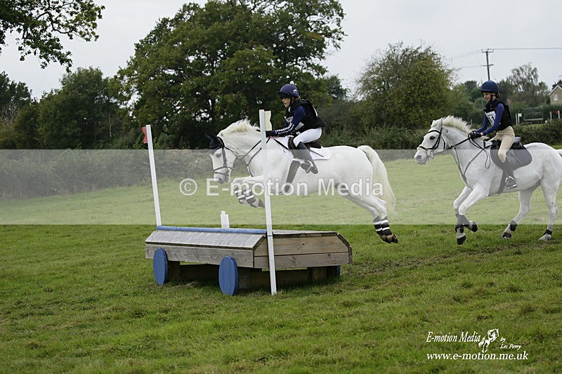  WWHT 171021 2133 - Novice Pairs (0.80m)  17/10/21