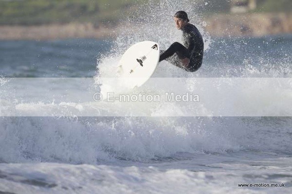 SU 080509 15 - Surf May 09