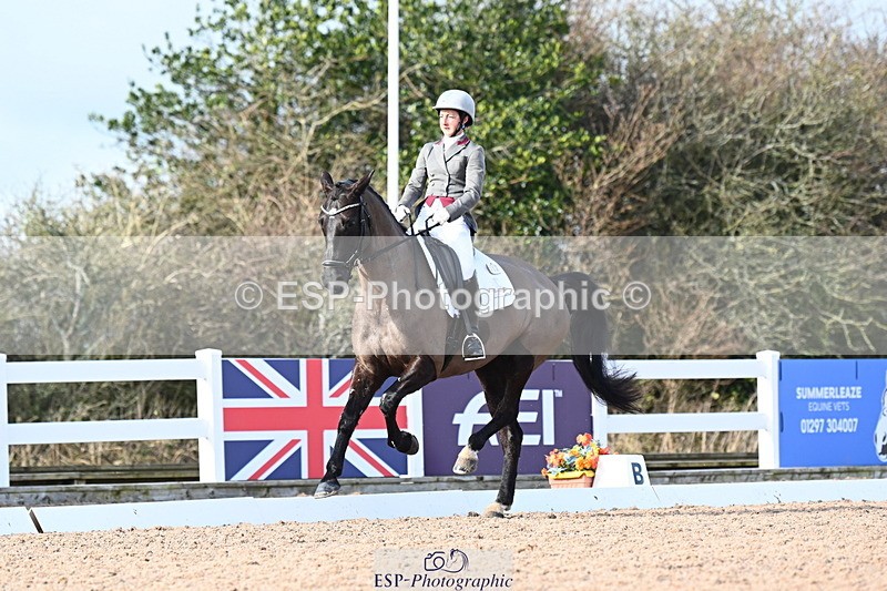 240218A-140332-08547 - 152-Beth.Miller-Lillie.Langtry