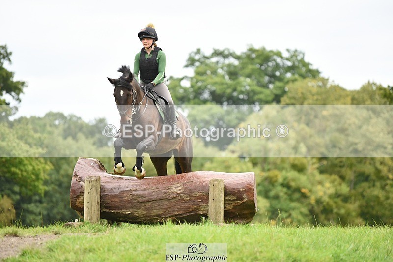 230817-150136-02266 - Kay's 2nd Group - XC