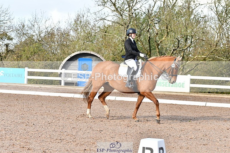 231104A-125228-00576 - Cls 12 Music Medium