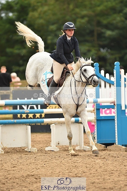 230618-133932-12755 - Cls 25 Pony Foxhunter & 1.10m Open